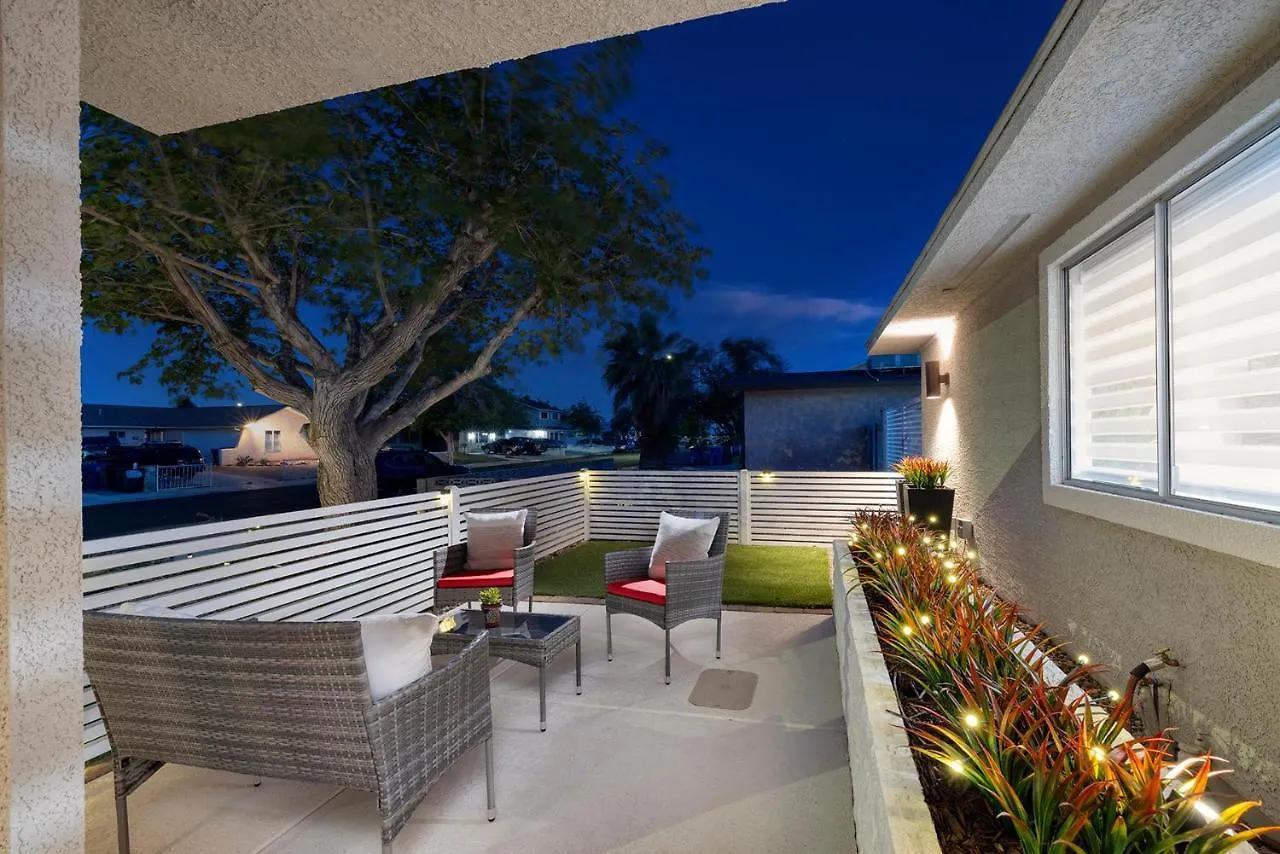 Single Story Minutes From Summerlin With Rv Parking & Dog Friendly Las Vegas 0*,  United States